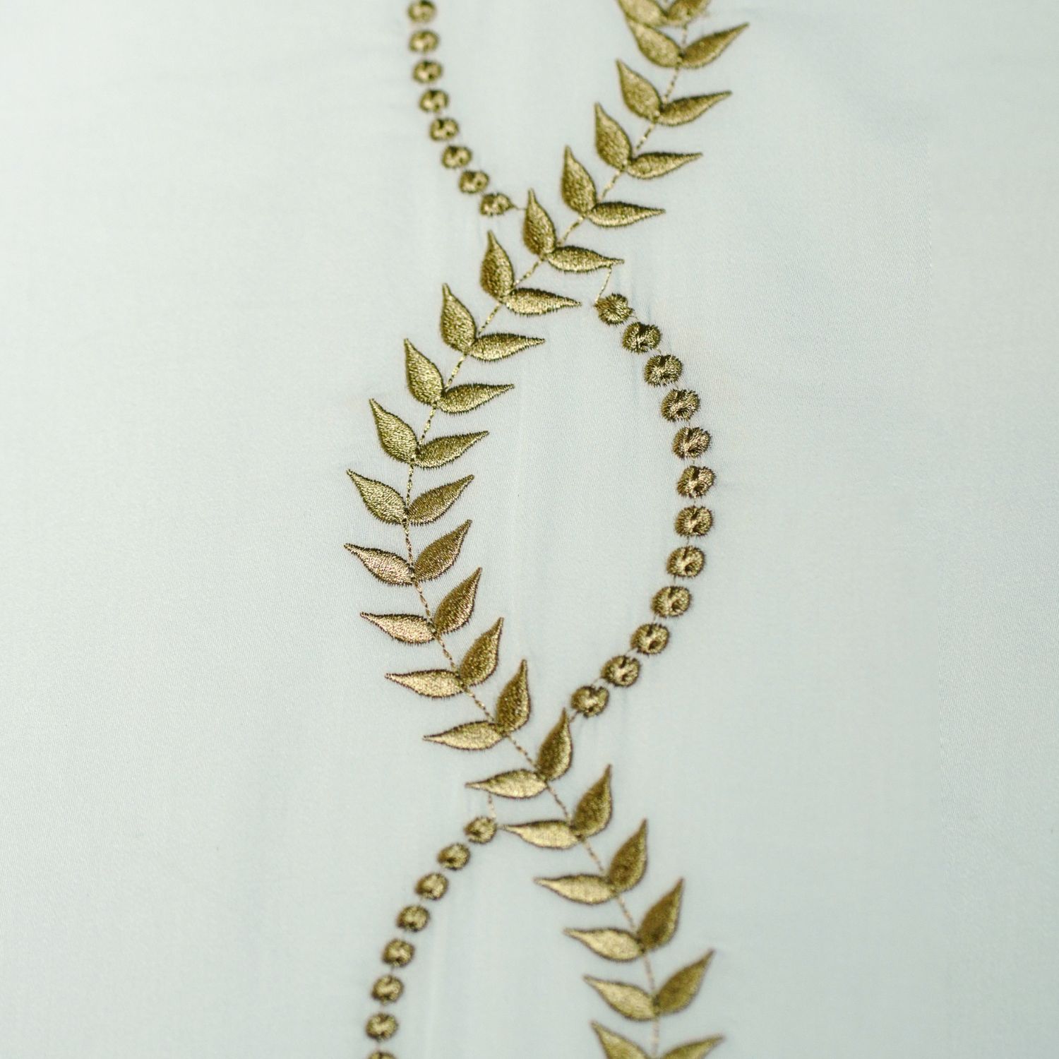 Parure de lit luxe satin de coton brodé – Image 6